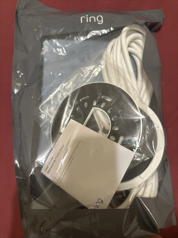 New Ring Plug-In Mount for Floodlight Cams – White US