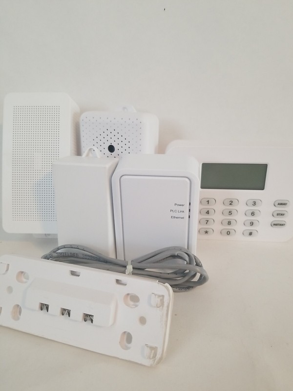 Sercomm SR-KPD02 ATT Security System Keypad + Accessories