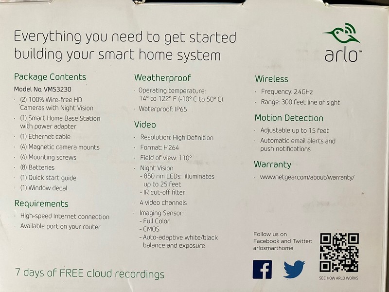 Netgear Arlo 2 HD Camera Security System Base Mount Batteries Open Box New gallery