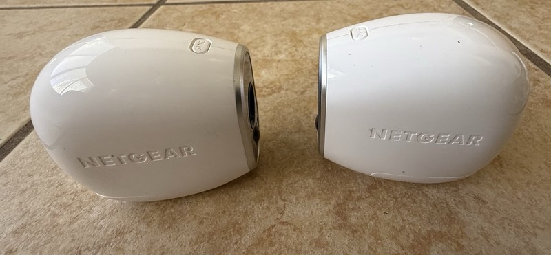 2 Netgear Arlo VMC3030 Indoor/Outdoor Security Cameras w/2 Magnet Mount & Wall gallery