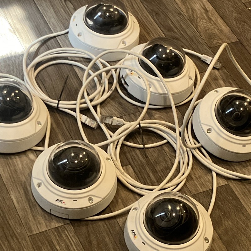 Axis M3006-V IP Dome Cameras Lot of 6 Indoor White PoE Ethernet 0514-001-03 gallery