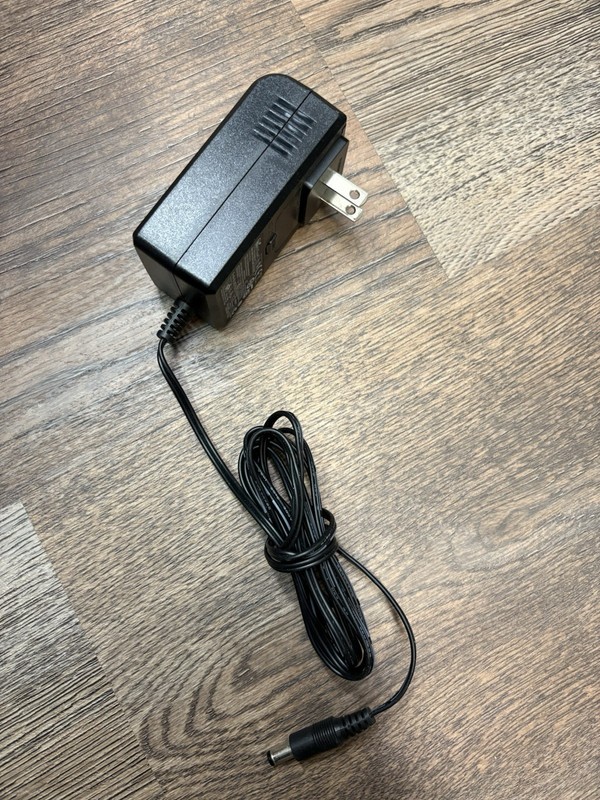 OEM Watchguard Power supply PN 140-3695-001 12V DC 200 mA