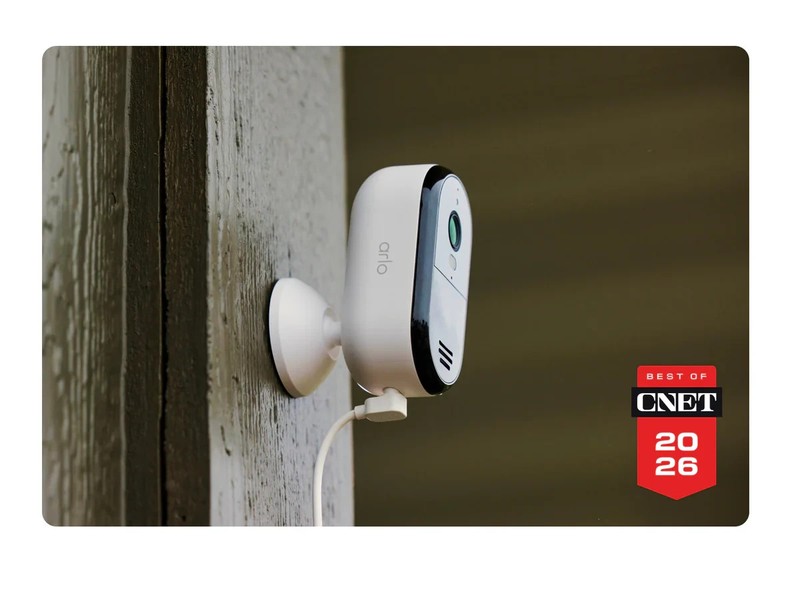 Arlo Essential 2K Camera White Wired Plug-In Outdoor WiFi + Spotlight 6Mo Plan gallery