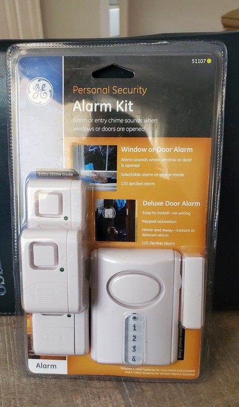 Alarm Kit GE Window Deluxe Door Personal Security w Entry Chime M# 51107. Bin#9