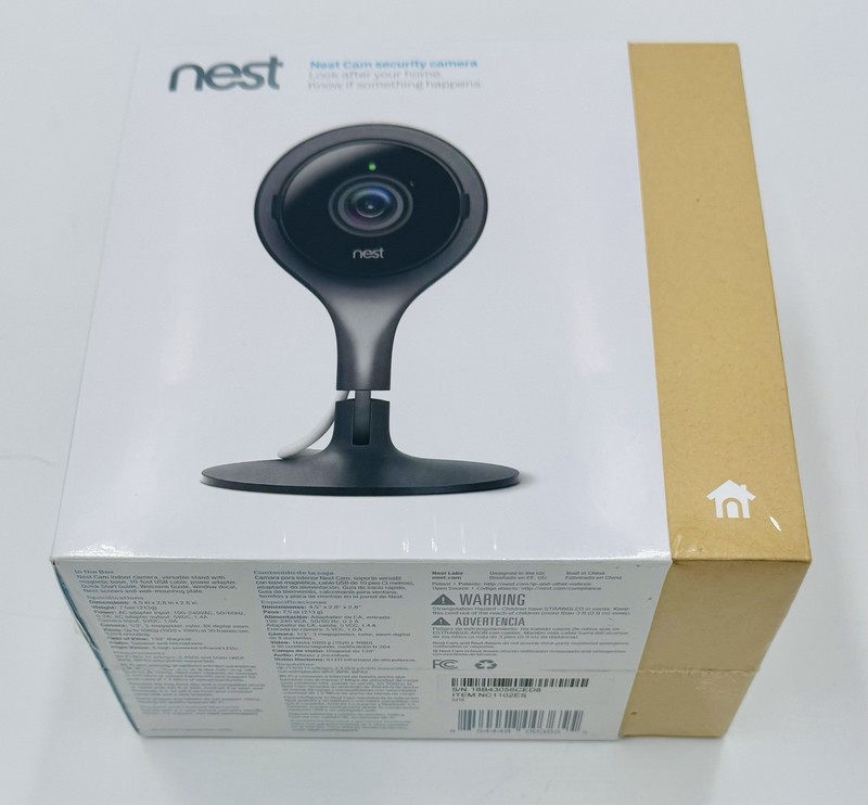 Google Nest Cam Indoor Security Plug-in Wi-Fi Camera NC1102ES A0005 New Sealed