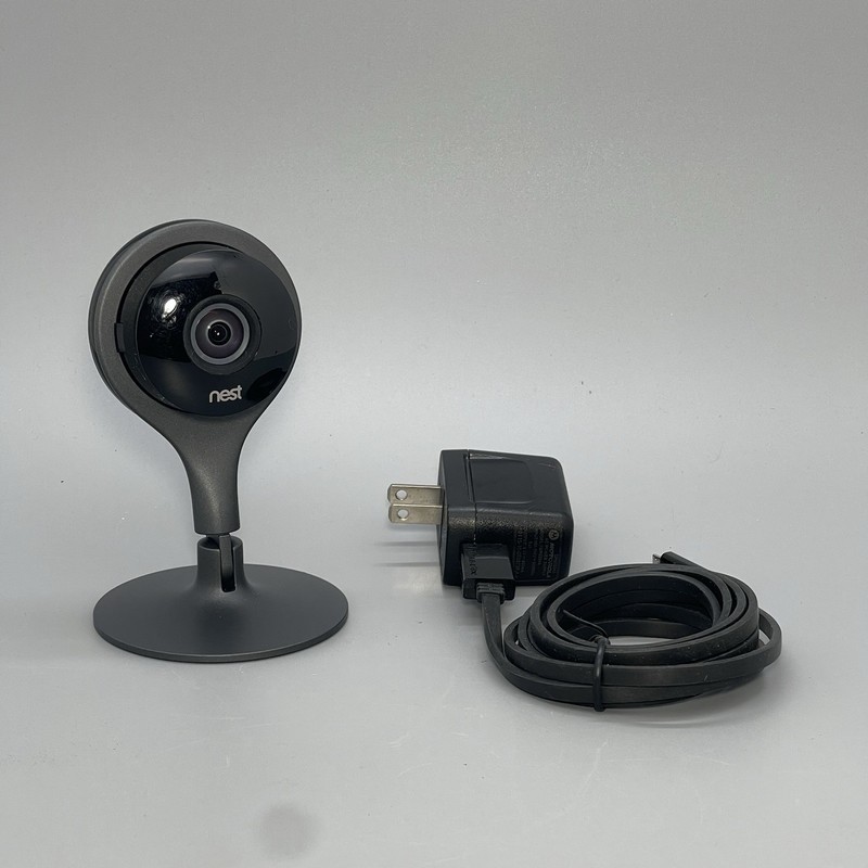 Google Nest Cam Indoor Security Wi-Fi Camera 1st Gen A0005 + power cord
