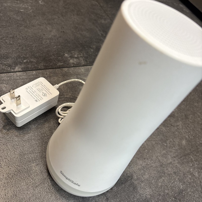 SimpliSafe SSBS3 3rd Gen Base Station Only Home Security System White gallery