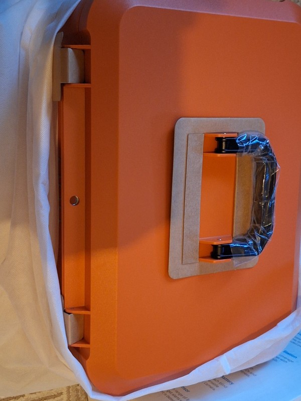 NEW Ring Jobsite Security 5-Piece Camera System Starter Kit Orange gallery