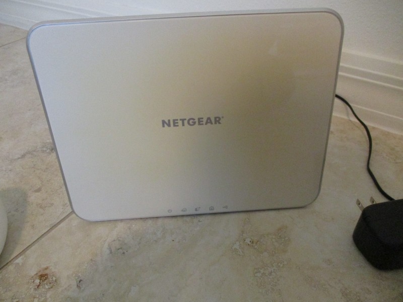 Netgear Arlo Smart Home HD Security Base Station VMB3000