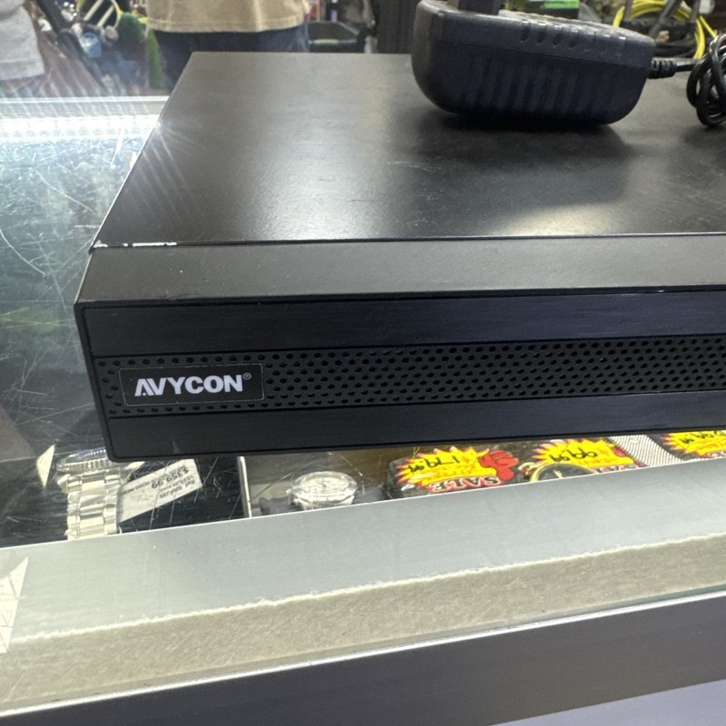 Avycon AVR-HT816A 1x WD40PURZ 4TB SATA HDD Video Surveillance DVR gallery