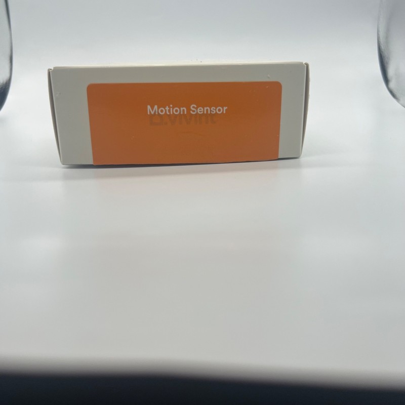 Vivint Security System Control Panel Doorbell Camera 3 Door/Window Sensor Motion gallery