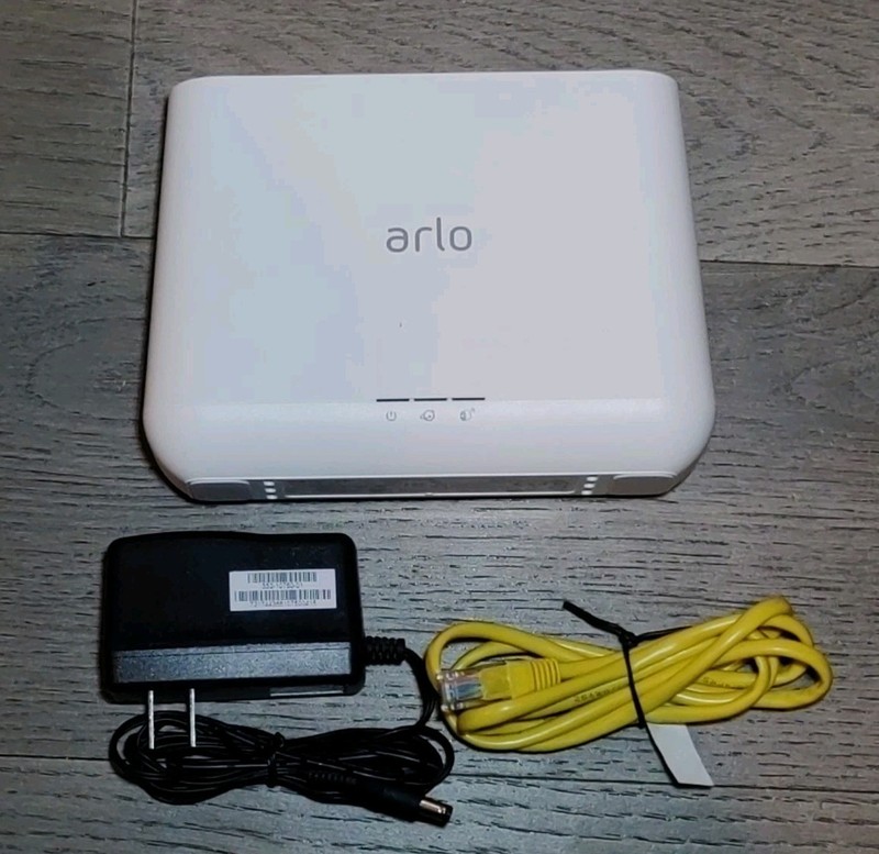 NETGEAR Arlo VMB4000 Wireless Security Camera Base Station + Power Supply + LAN