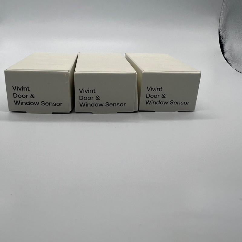 Vivint Security System Control Panel Doorbell Camera 3 Door/Window Sensor Motion gallery