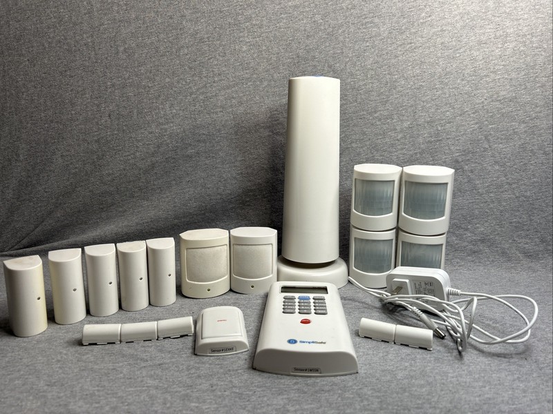 SimpliSafe Home Security System Gen 1 Lot