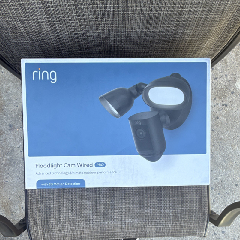 Ring Floodlight Cam Wired Pro Hardwired Wi‑Fi Alexa 3D Motion 1080p Black