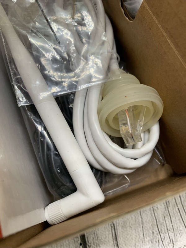 Honeywell iPCAM-WO Color IP Wireless Outdoor Security Camera White gallery