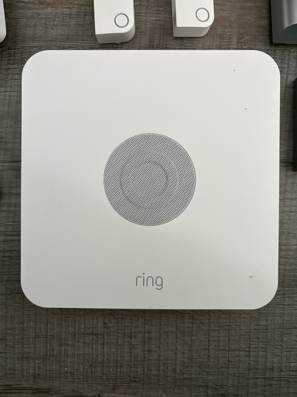 Ring Alarm 4HB1U9-0EN0 8-Piece Home Security Kit Only Doorbell #MB1262 gallery