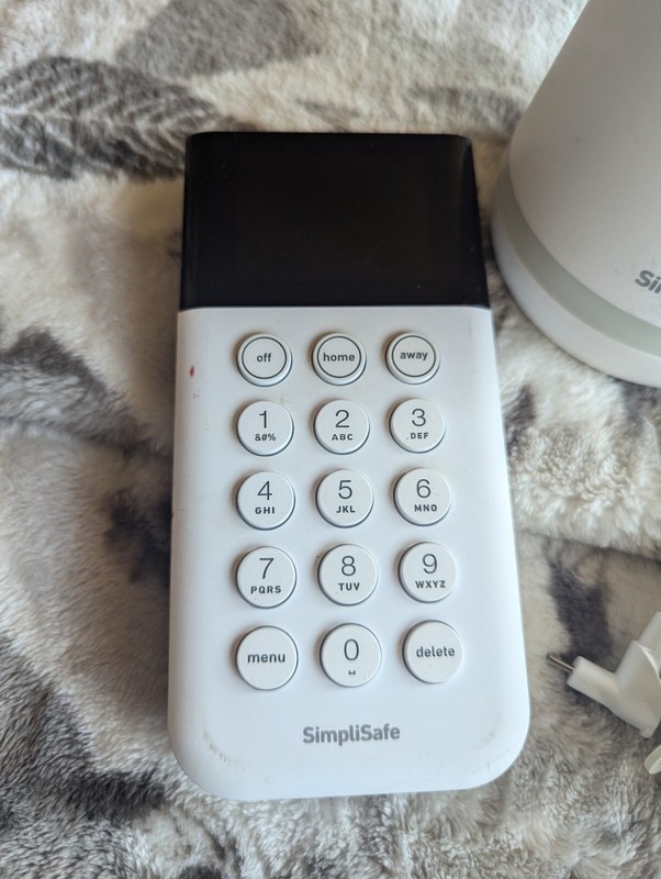 SimpliSafe SSBS3 Home Security System Base Station, Keypad SSKP3 W/POWER SUPPLY gallery