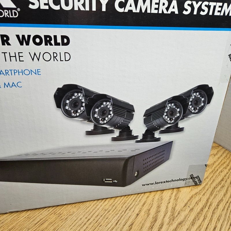 NEW LOREX LH010 Digital Video Recorder 500GB W/ 4x NEW CVC7572PK4B Cameras gallery